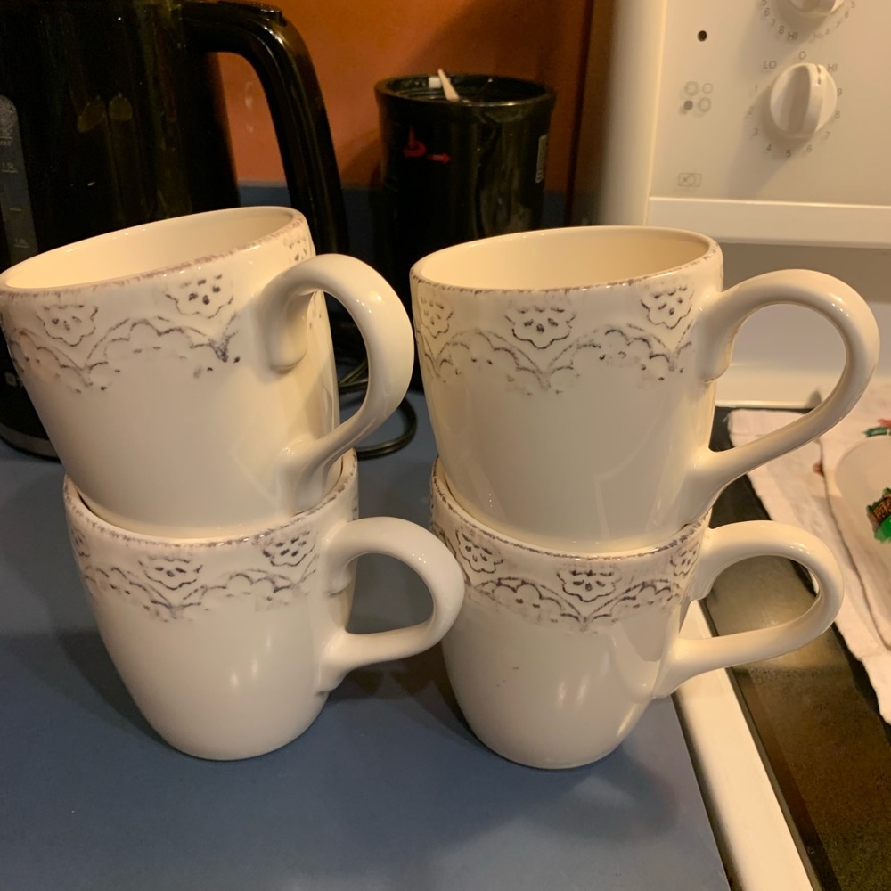 Bombay Cups(Set of 4)